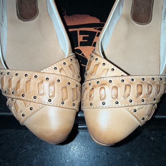 NEW FREEBIRD BRYNN CAMEL TAN SLIP ON GENUINE LEATHER BALLET FLAT SHOES SZ 9 - Picture 7 of 10